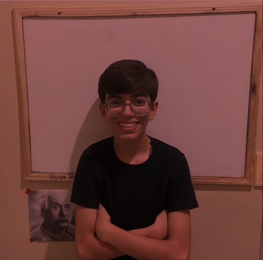 Menino viraliza